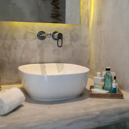 Anamnesia Collection • 2br Naxos Town Lejlighed *