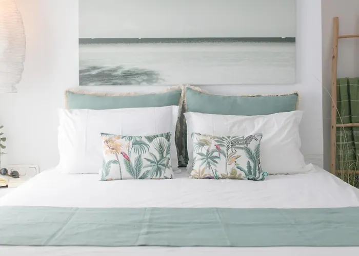 Anamnesia Collection • 2br Naxos Town *