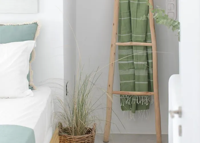 Anamnesia Collection • 2br Naxos Town