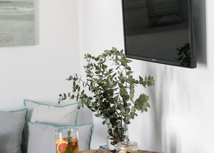 Anamnesia Collection • 2br Naxos Town