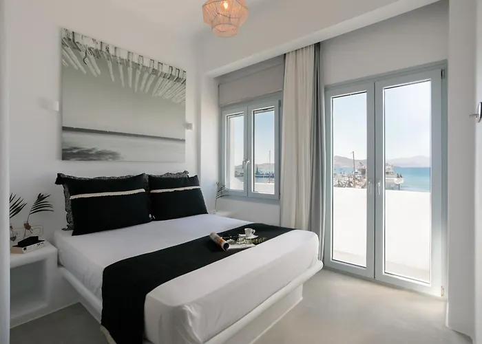 Anamnesia Collection • 2br Naxos Town Naxos City